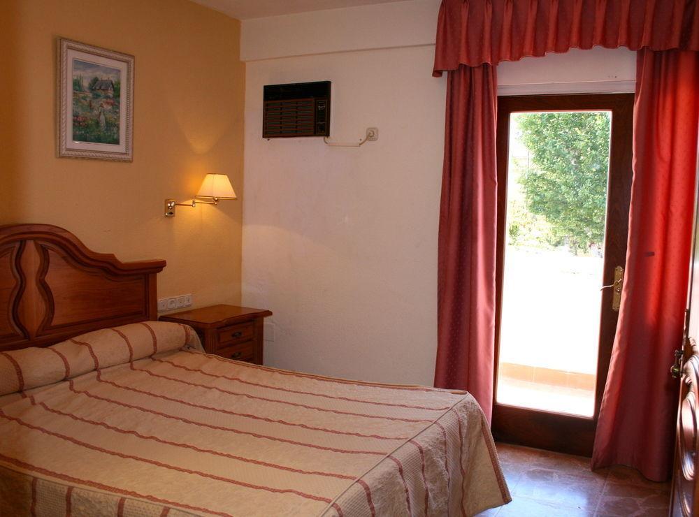 Hotel Tematico Costa Del Sol Torremolinos Exterior foto